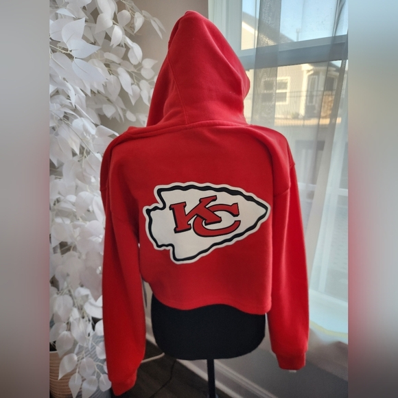 Kansas City Chiefs NFL Crop Top Hoodie Womens Size Medium - Picture 5 of 8